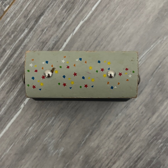 Wooden Celebration Toby - Picture 5 of 8